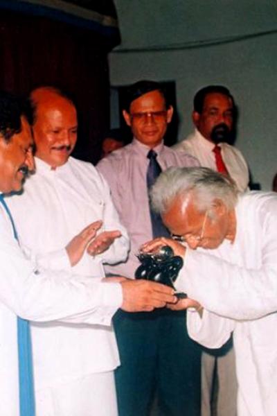 2 Receiving The Central Province Governors Award Form Governor Tikiri Kobbakaduwa